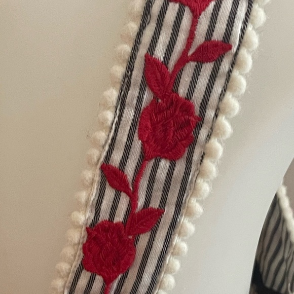 Forever 21 Women’s SZ M Top Bundle of 2 - Picture 13 of 16